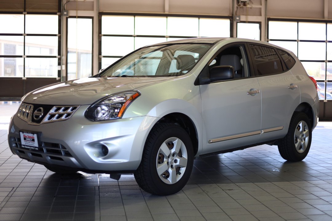 Nissan rogue select